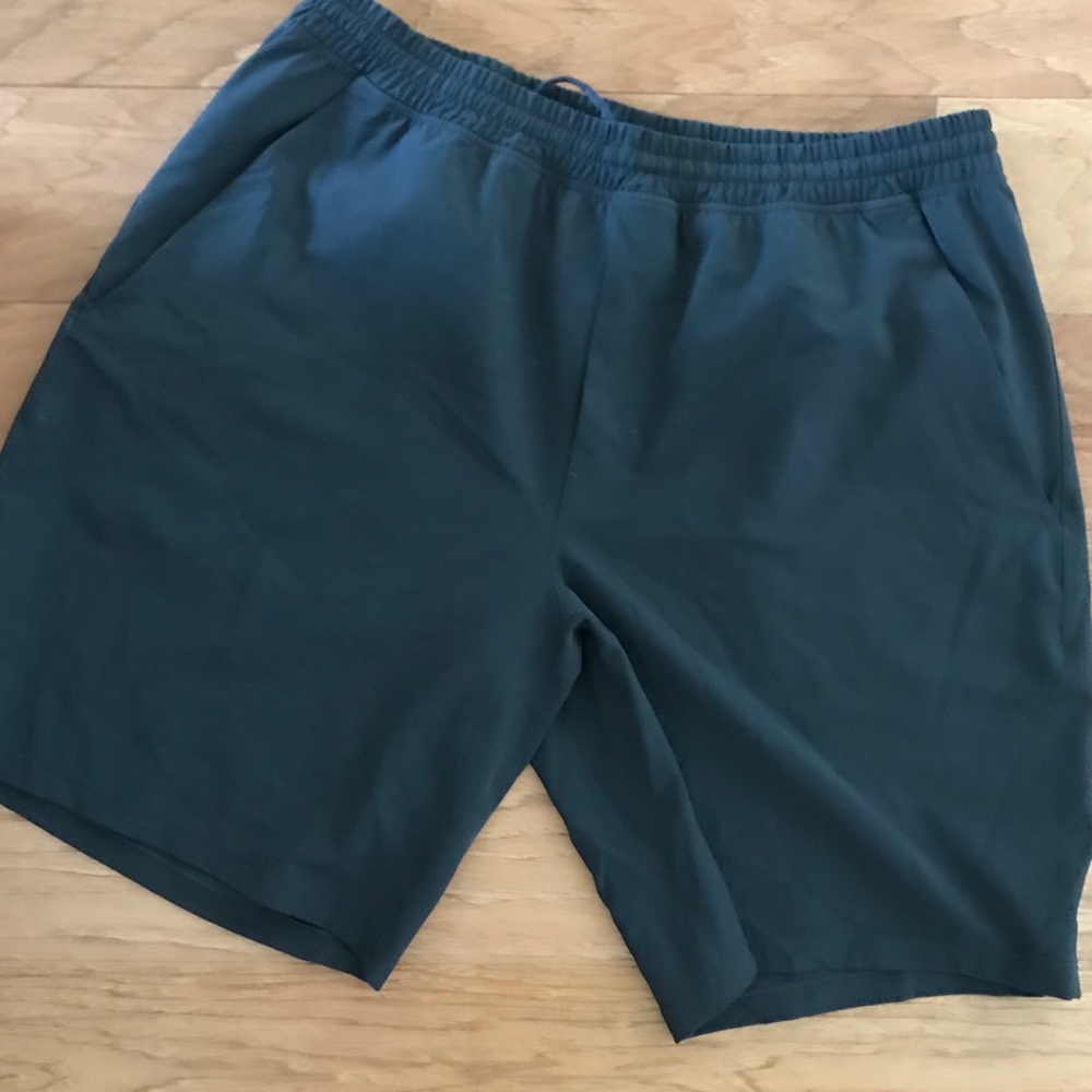 Men’s Lululemon Athletic Shorts